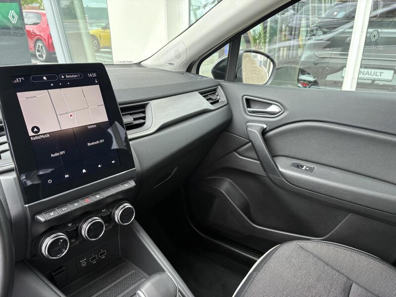 Fahrzeugabbildung Captur INTENS E-TECH PLUG-IN 160 Bild 6 von 12