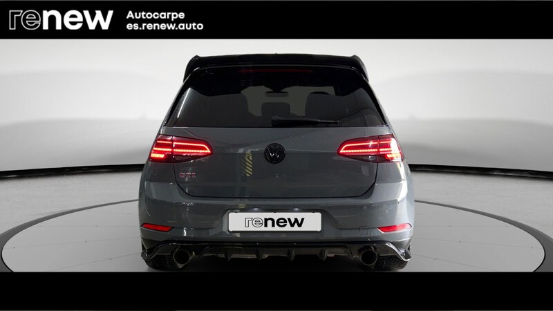 Volkswagen Golf VII