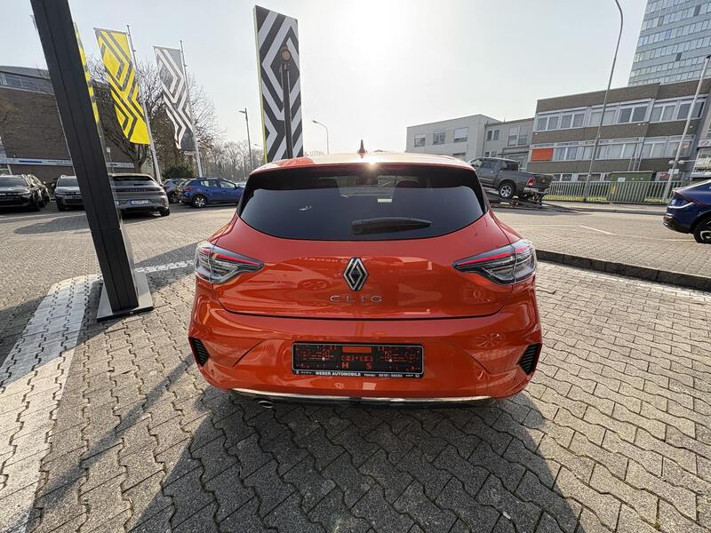 Fahrzeugabbildung Clio V 1.0 TCe 90 Techno Bild 5 von 18