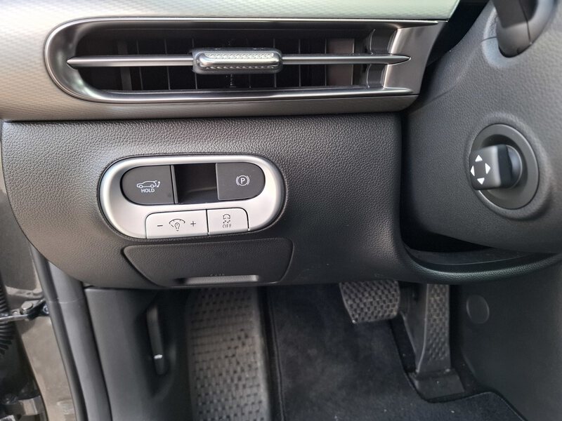 Genesis GV60