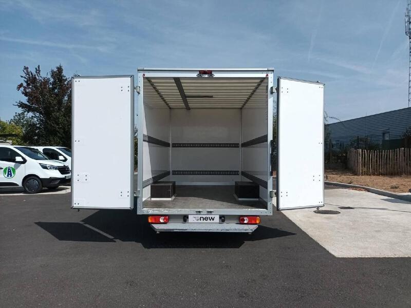 Renault Master III