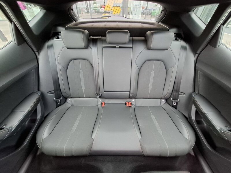 Fahrzeugabbildung Formentor VZ 2.0 TSI 4Drive (310 PS) 7-Gang-DSG Bild 19 von 49