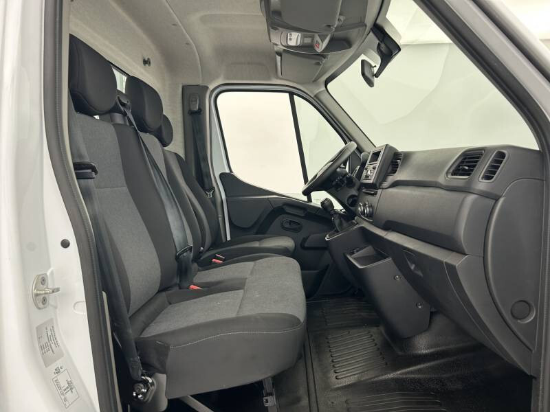 Renault Master III