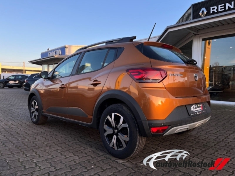 Fahrzeugabbildung Sandero Stepway Comfort TCe 100 ECO-G Bild 7 von 15