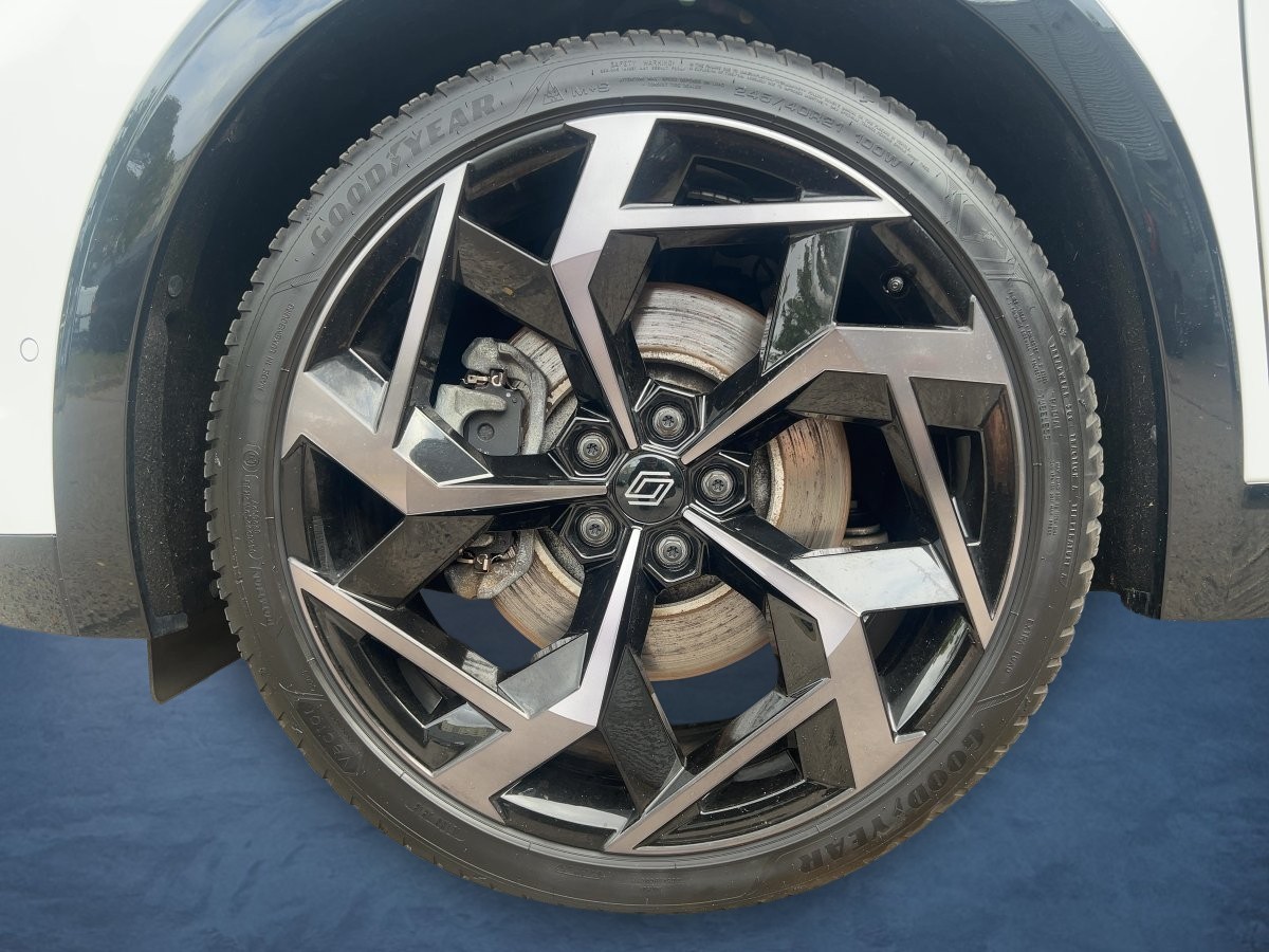 Renault Rafale – Bild 18