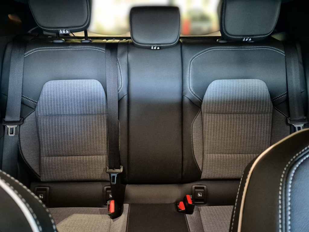 Renault Clio – Bild 14