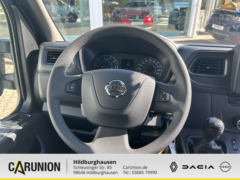 Nissan Interstar
