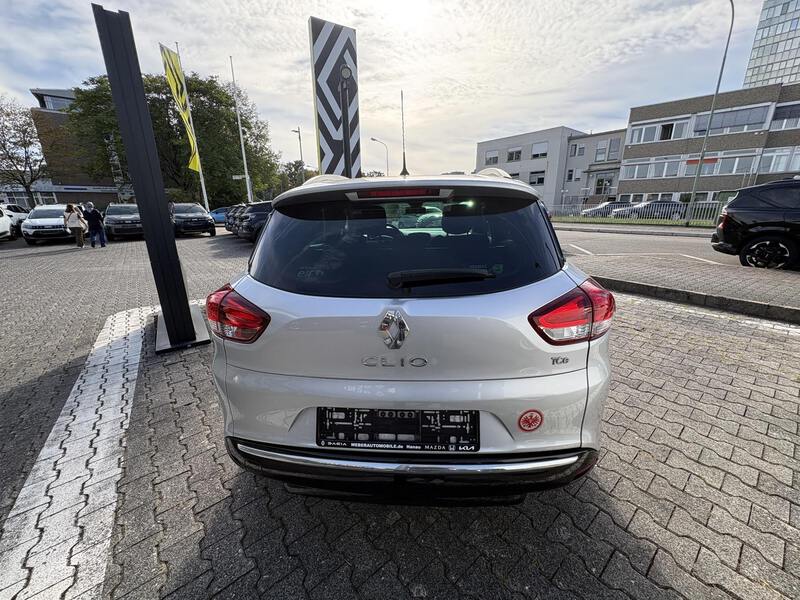 Fahrzeugabbildung Clio IV 0.9 TCe 90 Grandtour Limited ENERGY Bild 5 von 18