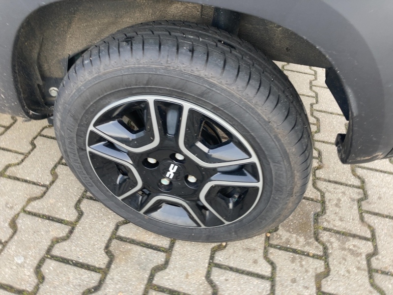 Dacia Spring