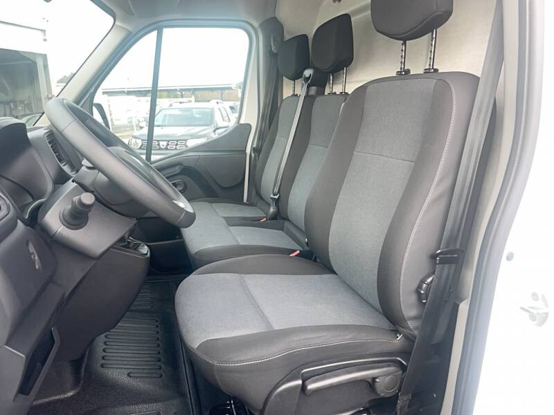 Renault Master III