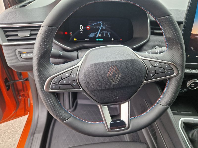 RENAULT Clio 2025 — imagine 18