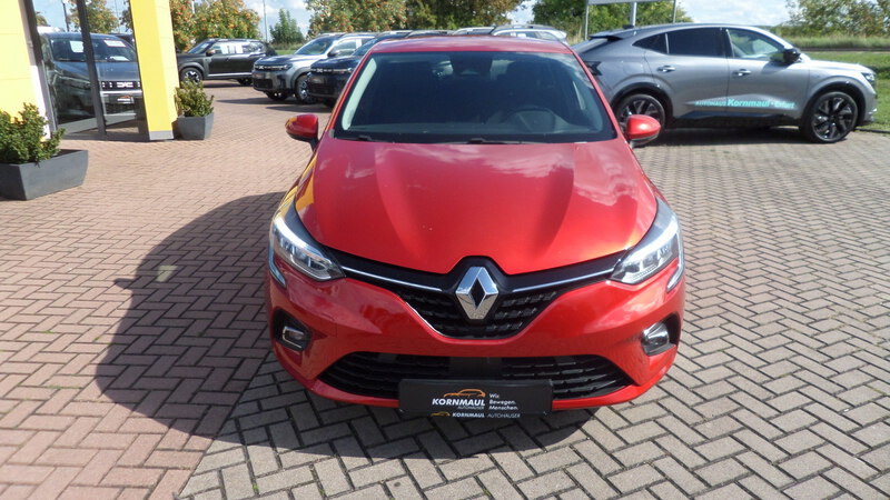 Fahrzeugabbildung Clio Einparkhilfe vorne Navigationssystem Bild 2 von 15