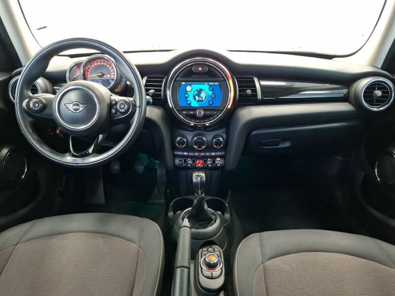 Mini F55 LCI
