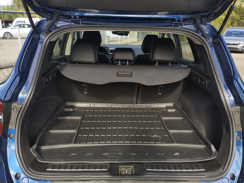 Fahrzeugabbildung Kadjar  1.3 TCe 140 BOSE Edition TCe 140 GPF Bild 16 von 19