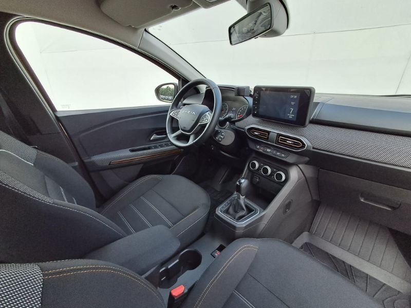 DACIA Sandero 2023 — imagine 37
