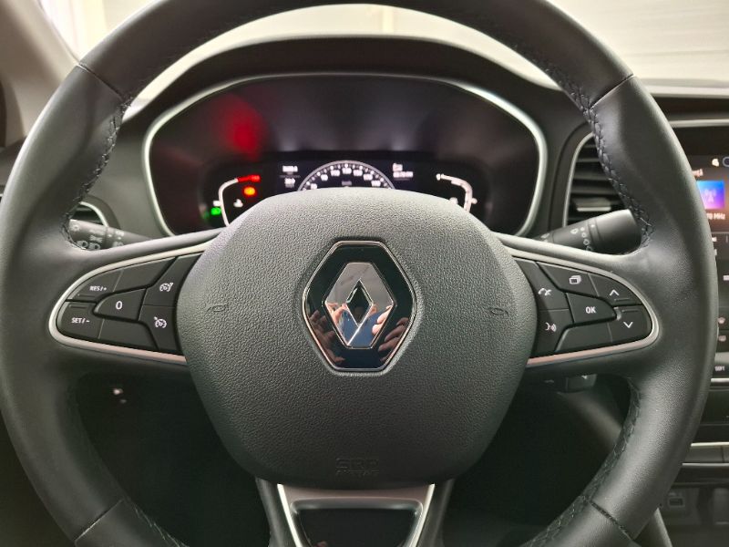 RENAULT Megane 2022 — imagine 17