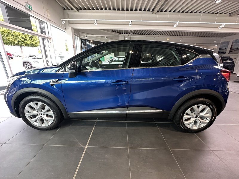 Fahrzeugabbildung Captur INTENS E-TECH Plug-in 160  Bild 28 von 50