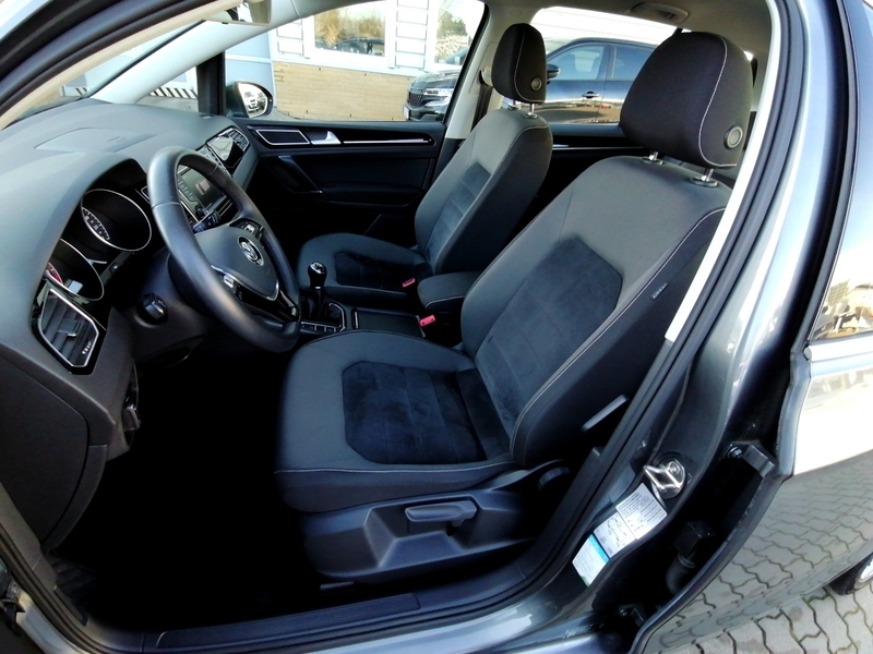VW Golf Sportsvan