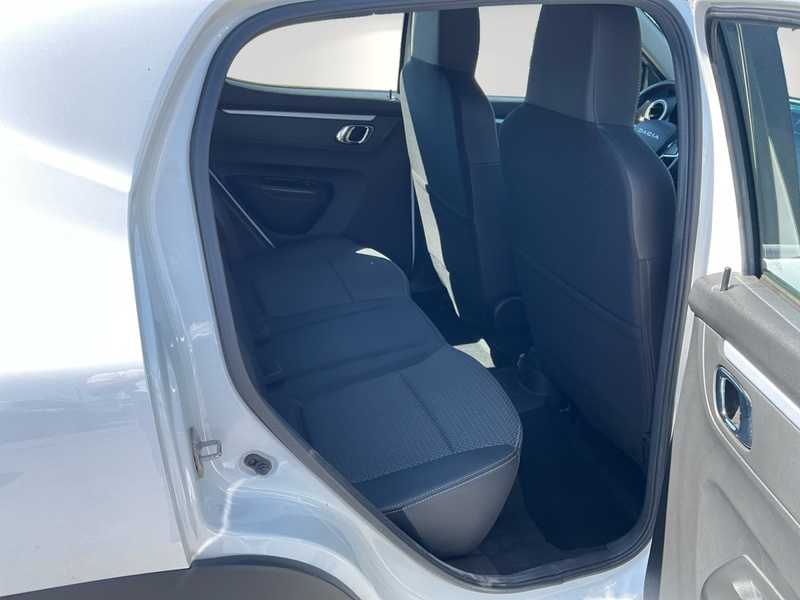 Fahrzeugabbildung Spring Electric 45 Essential Bild 7 von 17