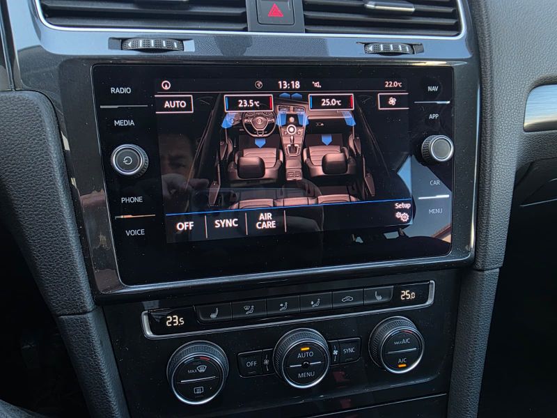 VOLKSWAGEN Golf 2019 — imagine 69