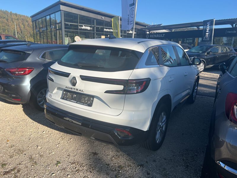 Fahrzeugabbildung Austral Evolution Mild Hybrid Bild 5 von 9