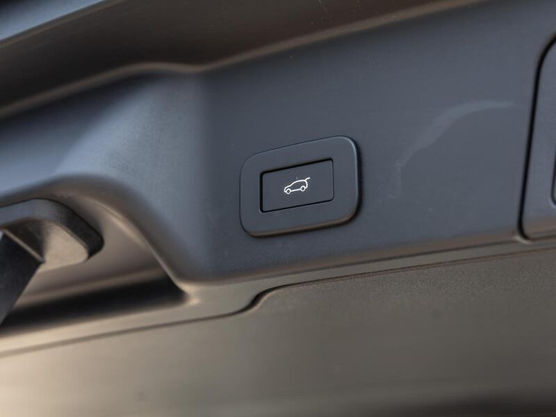 Fahrzeugabbildung Range Rover Evoque AHK NAVI Bild 9 von 15
