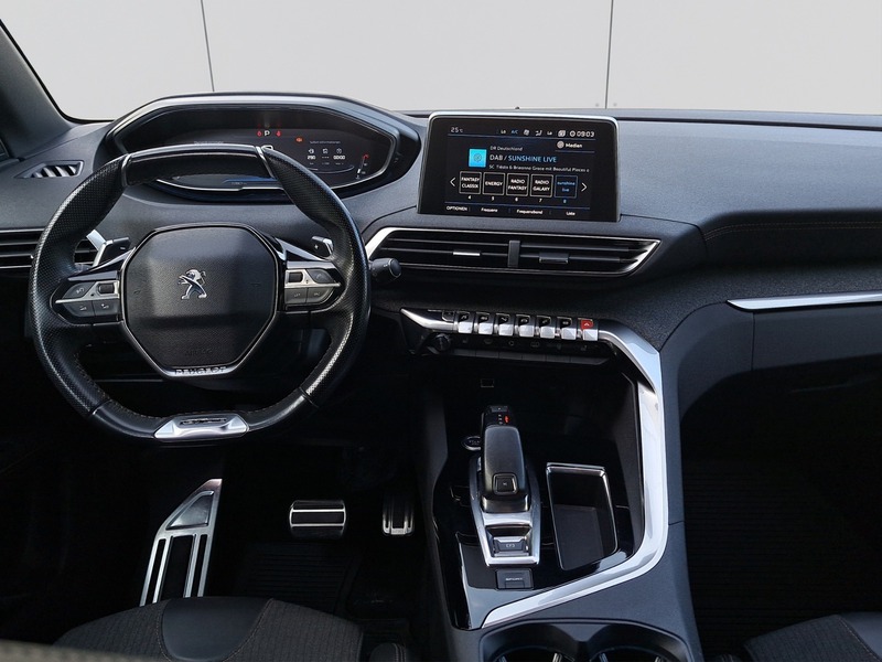 Fahrzeugabbildung 3008 1.6 THP 165 Allure GT*NAVI*KAM*SHZ* Bild 9 von 15