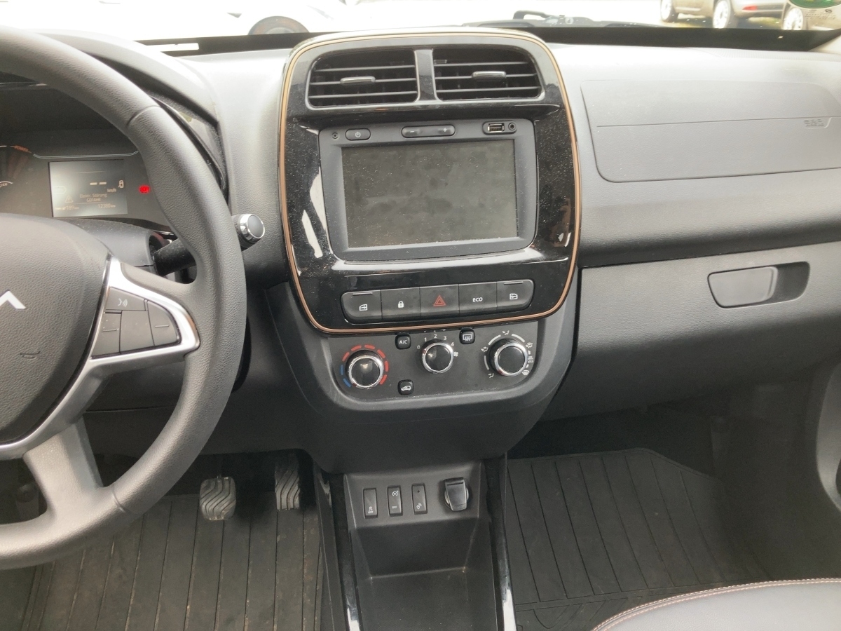 Dacia Spring – Bild 11
