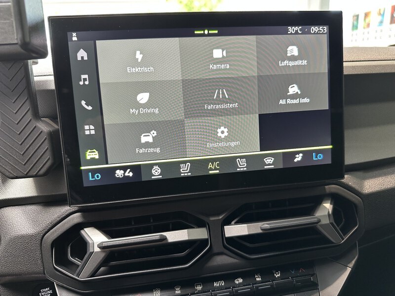 Fahrzeugabbildung Bigster Journey HYBRID 155 Bild 37 von 50