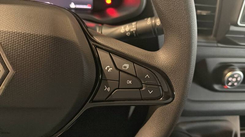 Renault Trafic Combi