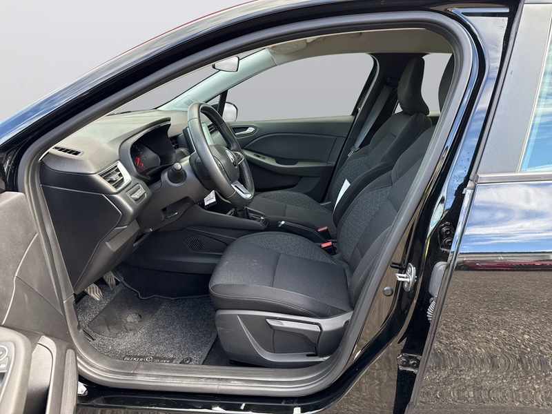 Fahrzeugabbildung Clio EQUILIBRE SCe 65 Bild 10 von 12