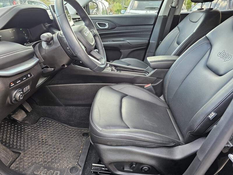 Fahrzeugabbildung Compass 1.3 PHEV S Allrad *CarPlay*Kamera*Leder* Bild 8 von 16