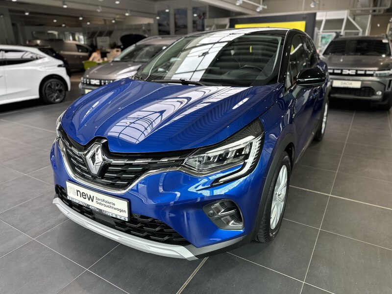 Fahrzeugabbildung Captur INTENS E-TECH Plug-in 160  Bild 1 von 50