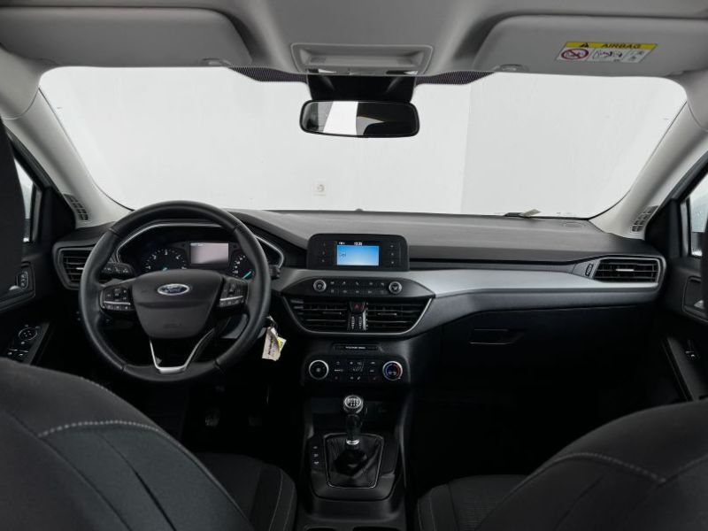 FORD Focus 2021 — imagine 35