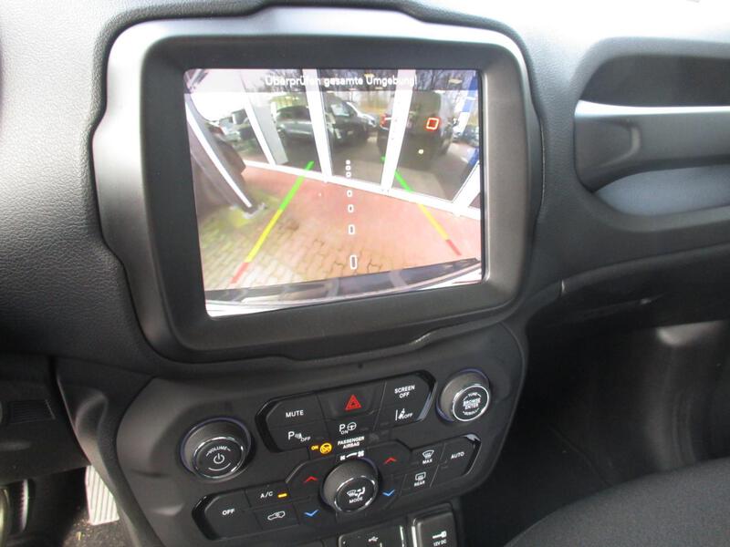 Fahrzeugabbildung Renegade First Edition Automatik Klima*CarPlay Bild 16 von 20