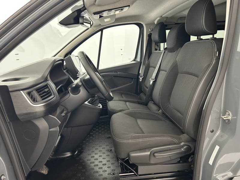 Renault Trafic Combi