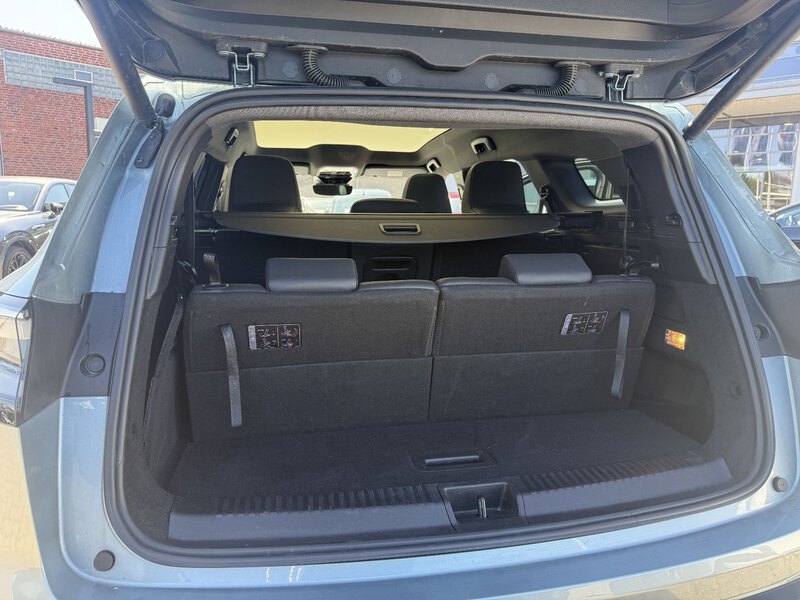 Fahrzeugabbildung Espace 96kW/131PS Bild 10 von 15