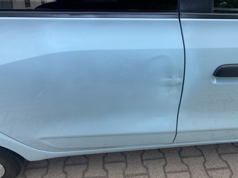 Fahrzeugabbildung Twingo III Entry SCe 70 Bild 5 von 15