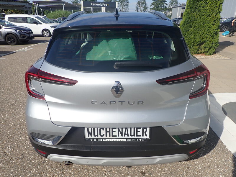 Fahrzeugabbildung Captur Intens TCe 130 EDC Bild 5 von 16