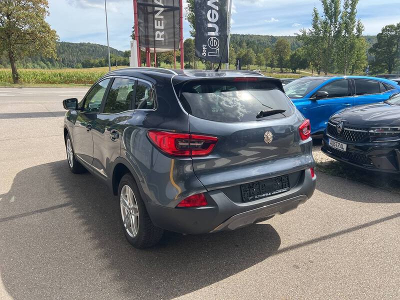 Fahrzeugabbildung Kadjar  1.6 dCi 130 Bose Edition 4x4 AHK  Bild 18 von 24