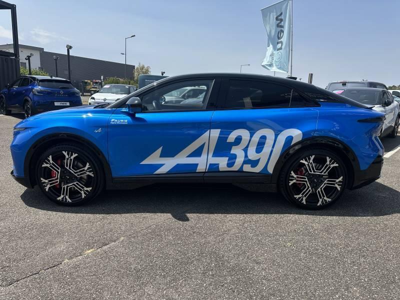 Alpine A390