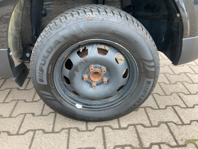 Fahrzeugabbildung Duster Extreme 1.3 TCe 150 PS  Bild 12 von 20