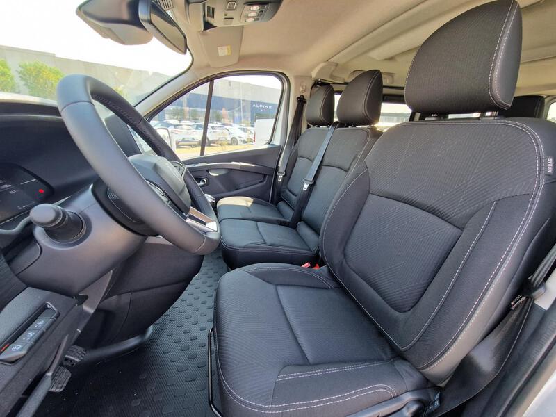 Renault Trafic Combi