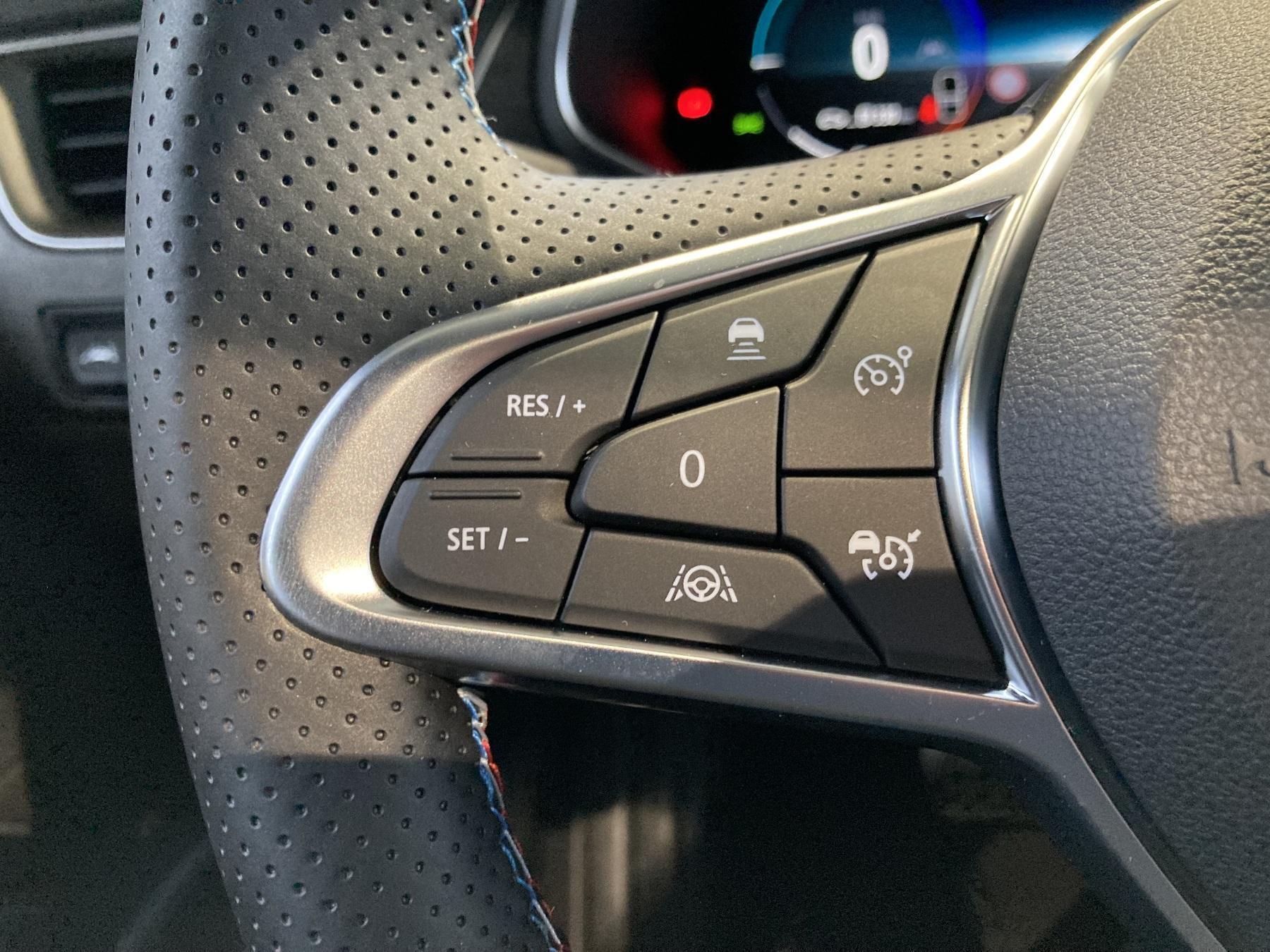 Renault Arkana – Bild 17