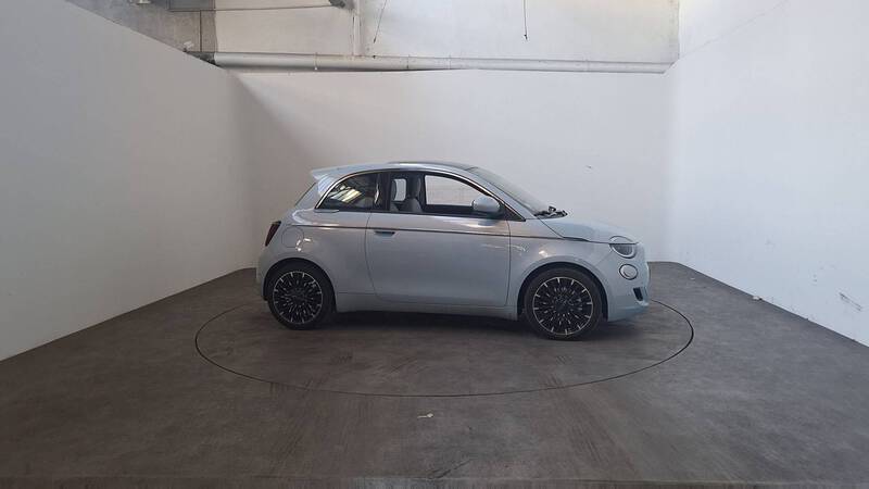 Fiat 500e Berline MY22 Serie 1 Step 1