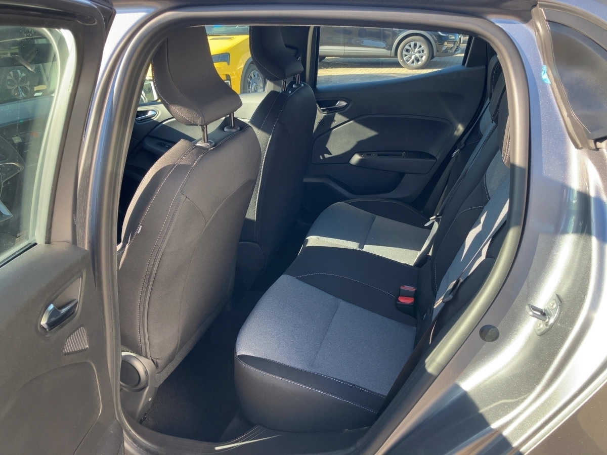 Renault Clio – Bild 8