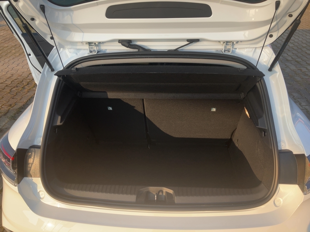 Renault Clio – Bild 12