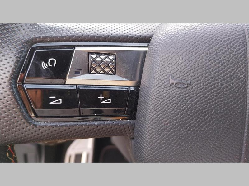 DS DS7 Crossback