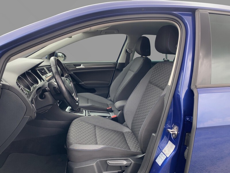 VW Golf