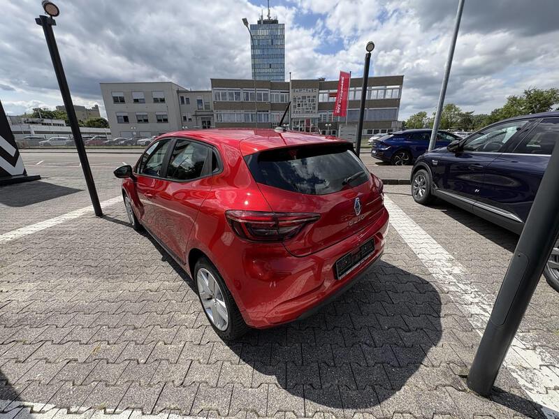 Fahrzeugabbildung Clio V Zen SCe 65 Bild 6 von 18